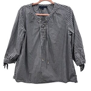 Black & White Gingham Lace-Up Women's Top